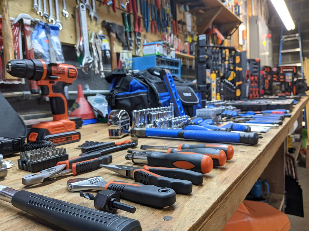 List of Essential Bladesmithing Tools and Amazon Links